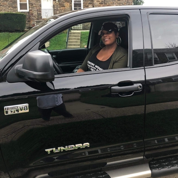 Meet your Posher, Michele - Picture 4 of 4